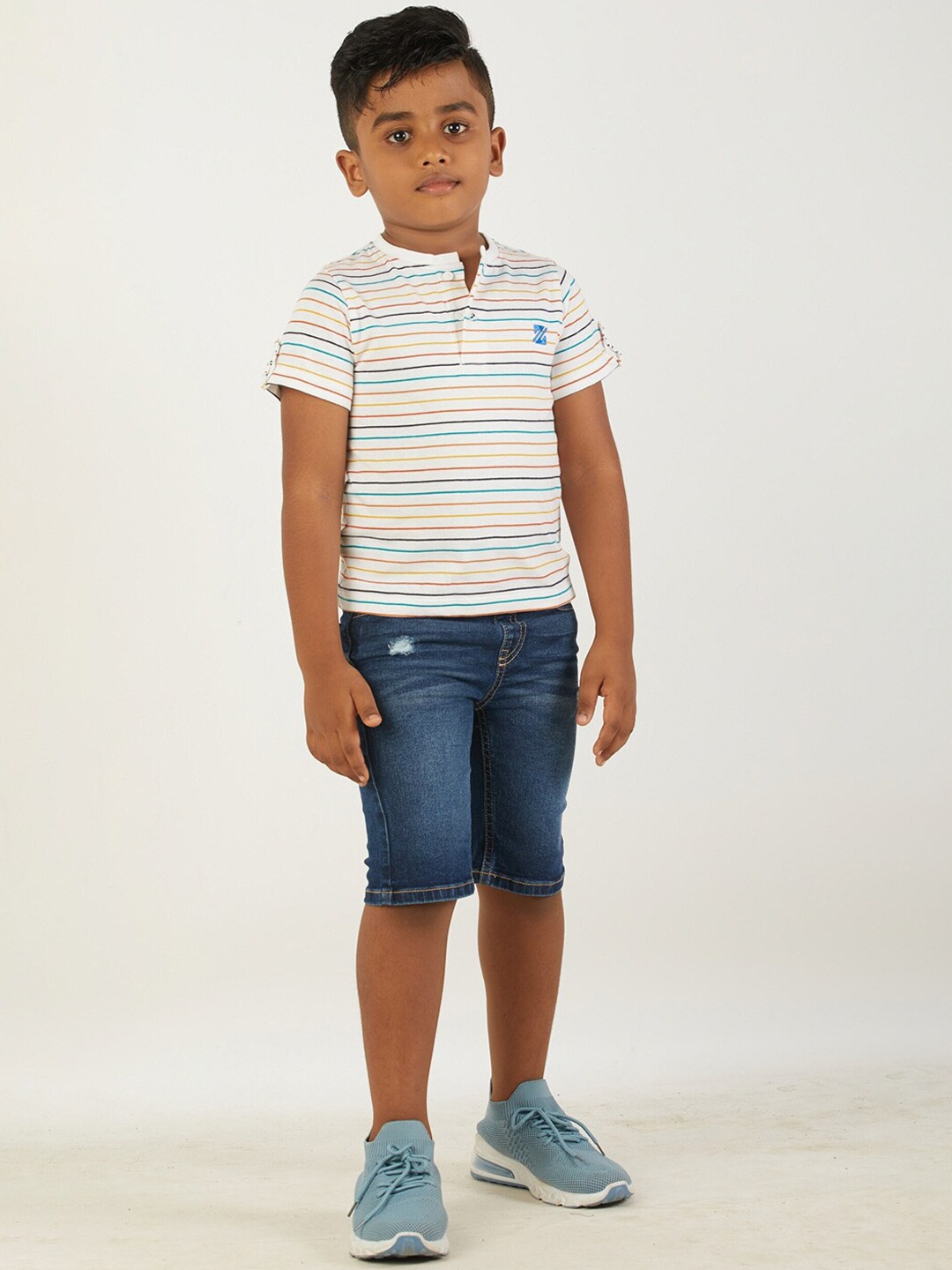 

Zalio Boys White & Blue Striped Cotton Clothing Set