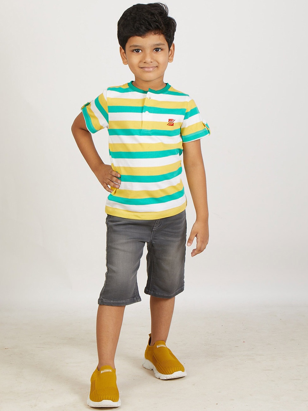 

Zalio Boys Multicoloured Striped Pure Cotton T-shirt with Shorts, Multi