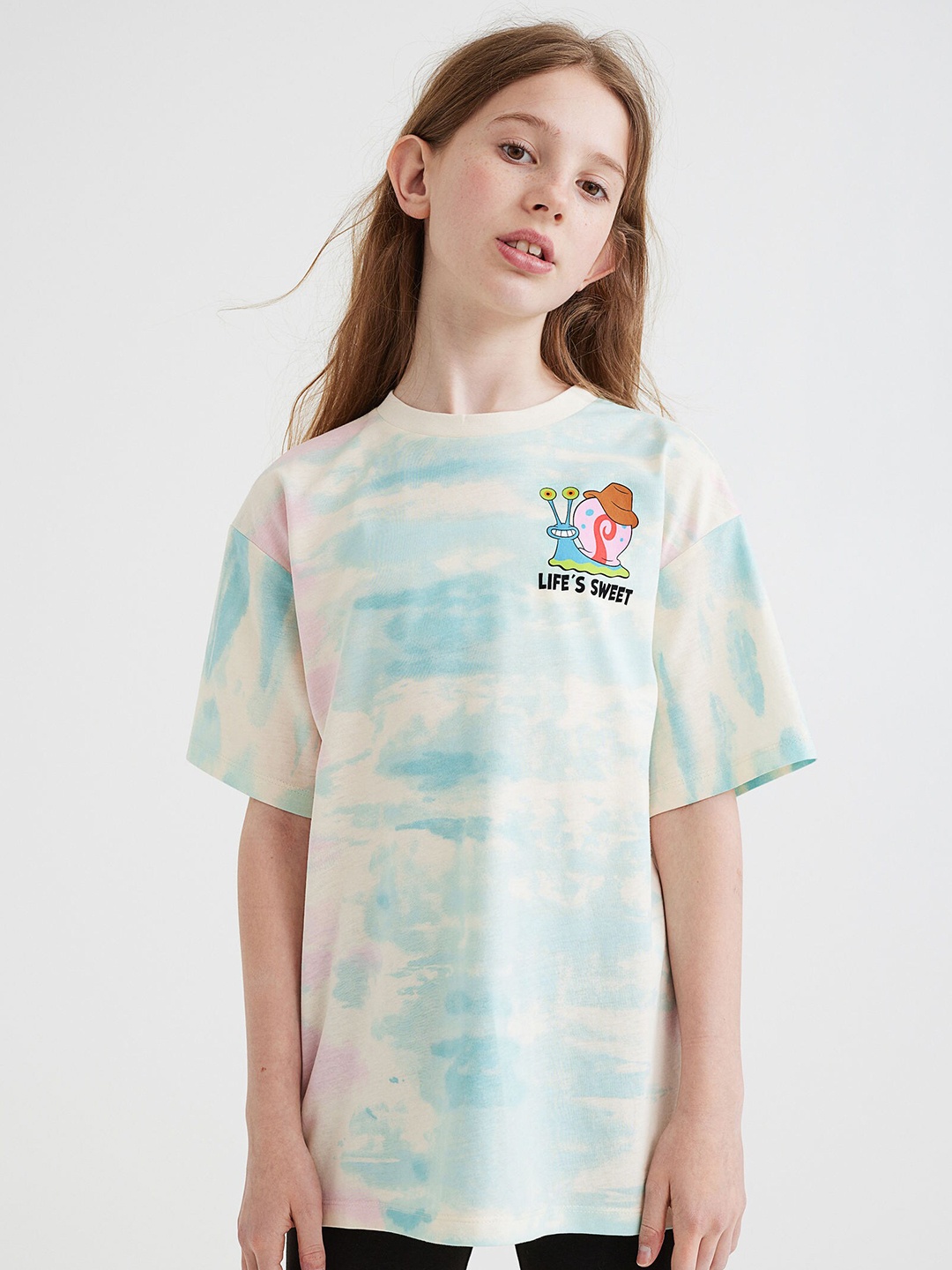 

H&M Girls White Oversized Sponge Bob Printed Cotton T-shirt