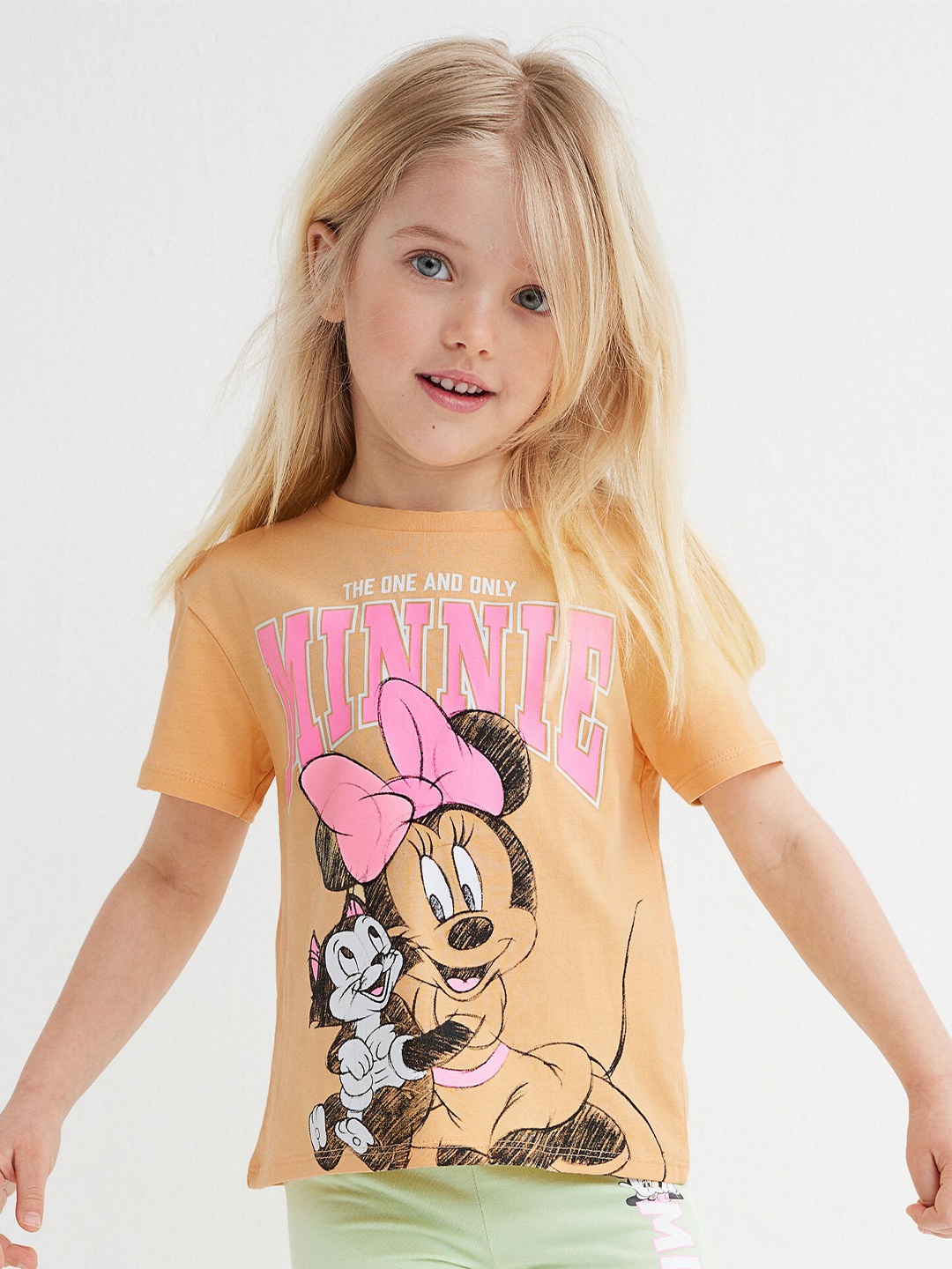 

H&M Girls Yellow Minnie Mouse Printed Cotton T-shirt