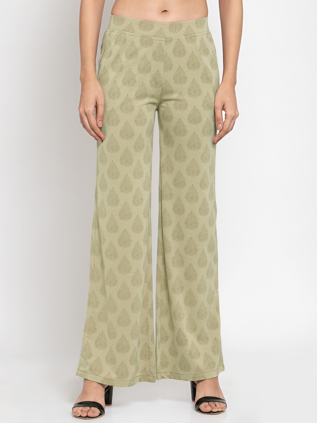 

Westwood Women Beige Floral Printed Relaxed Flared High-Rise Trousers