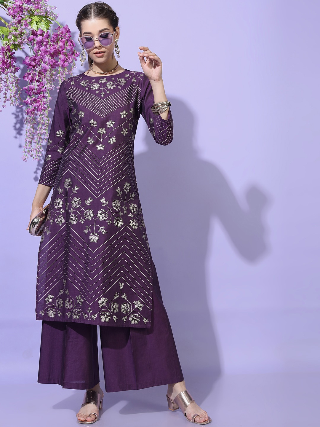 

Vishudh Women Floral Viscose Rayon Kurta with Palazzo, Purple