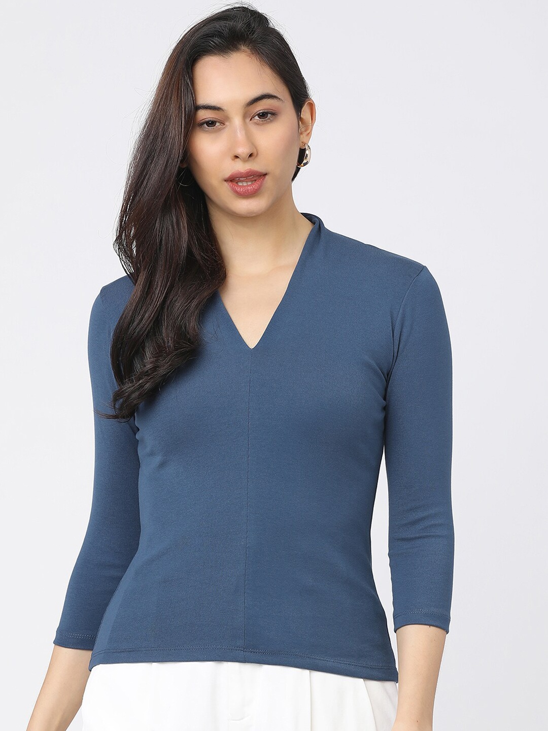 

Tokyo Talkies Blue V-Neck Knitted Top