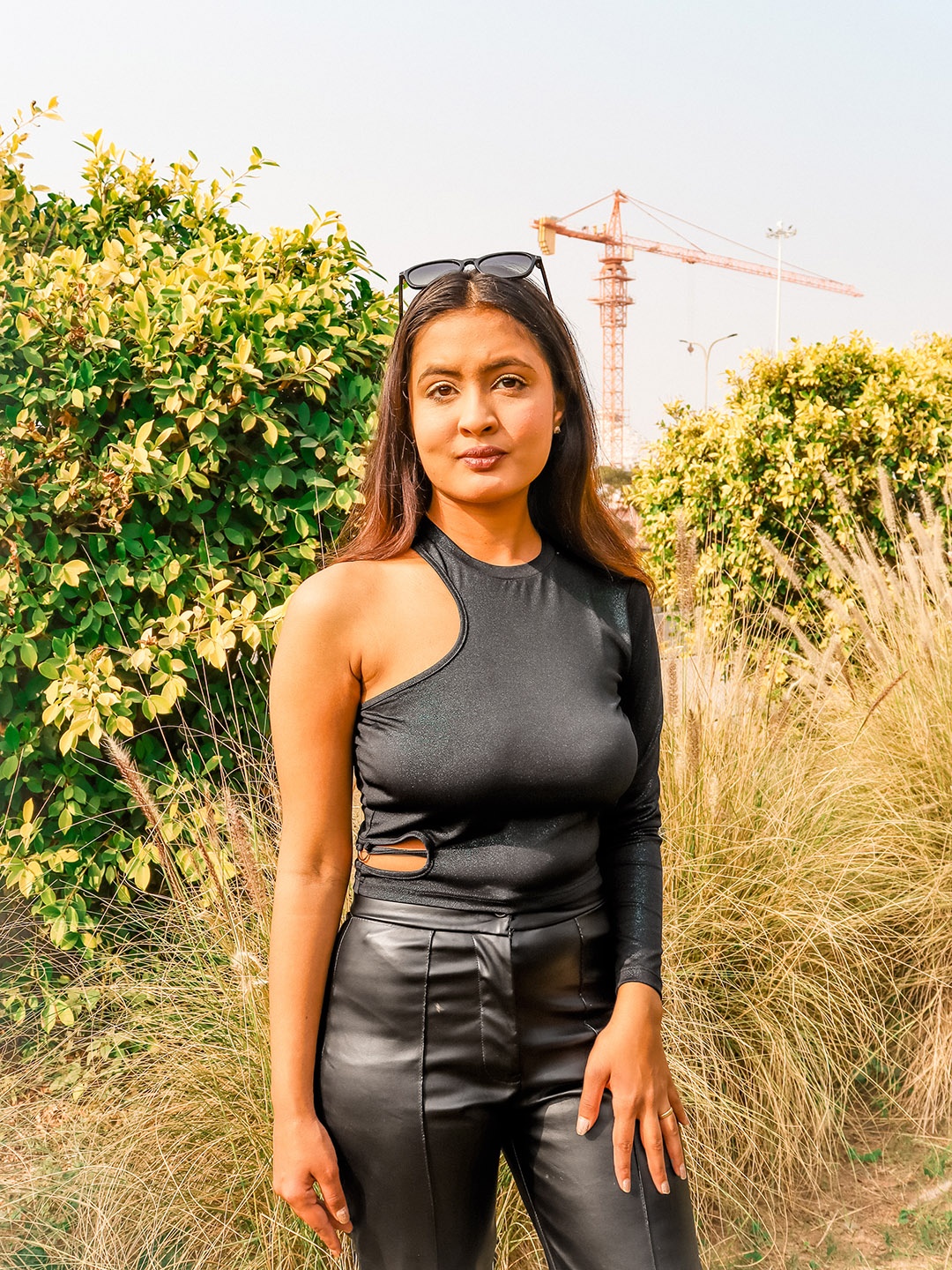 

Tokyo Talkies Black Solid Top