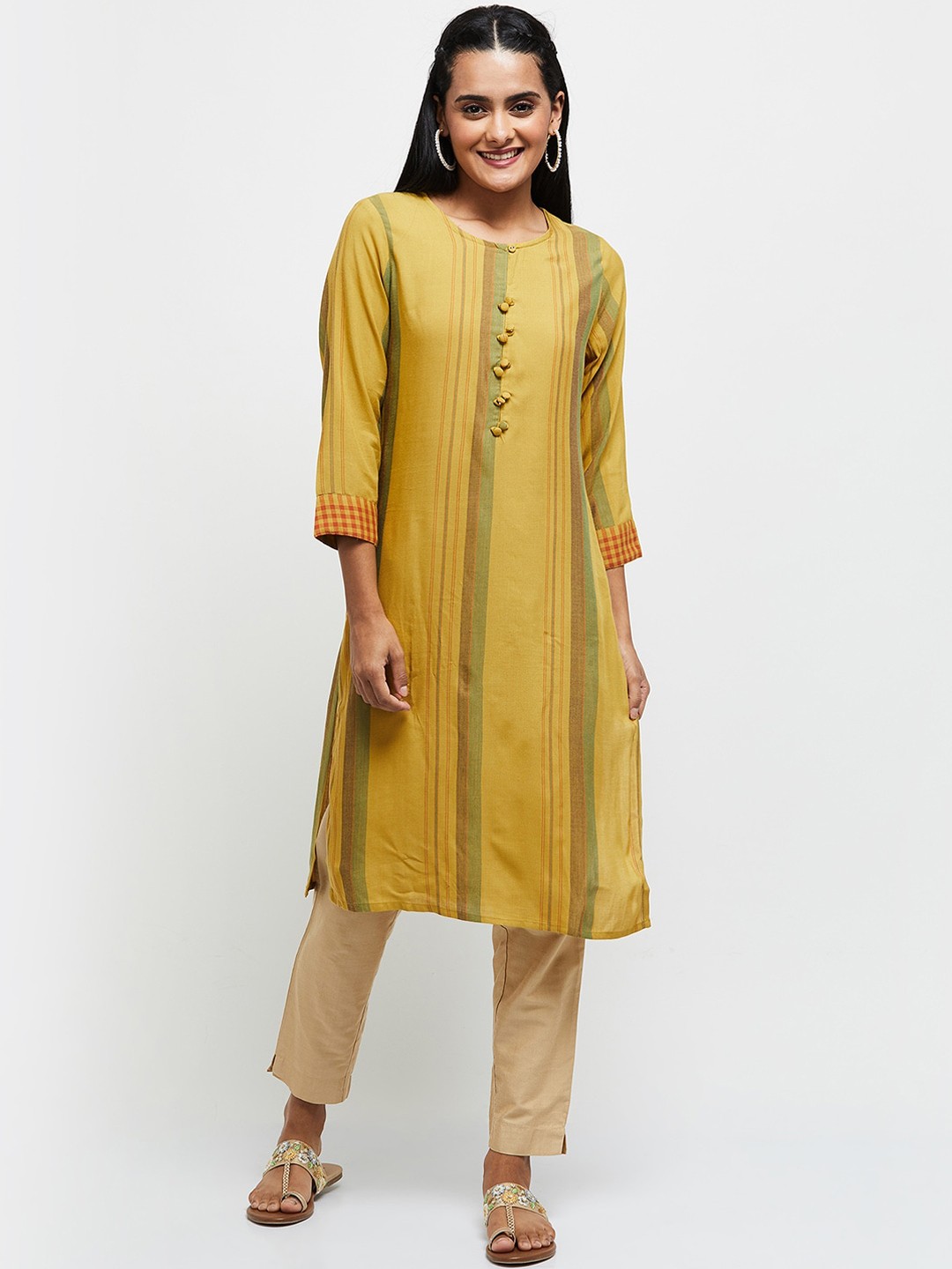 

max Women Mustard Yellow Thread Work Kurta