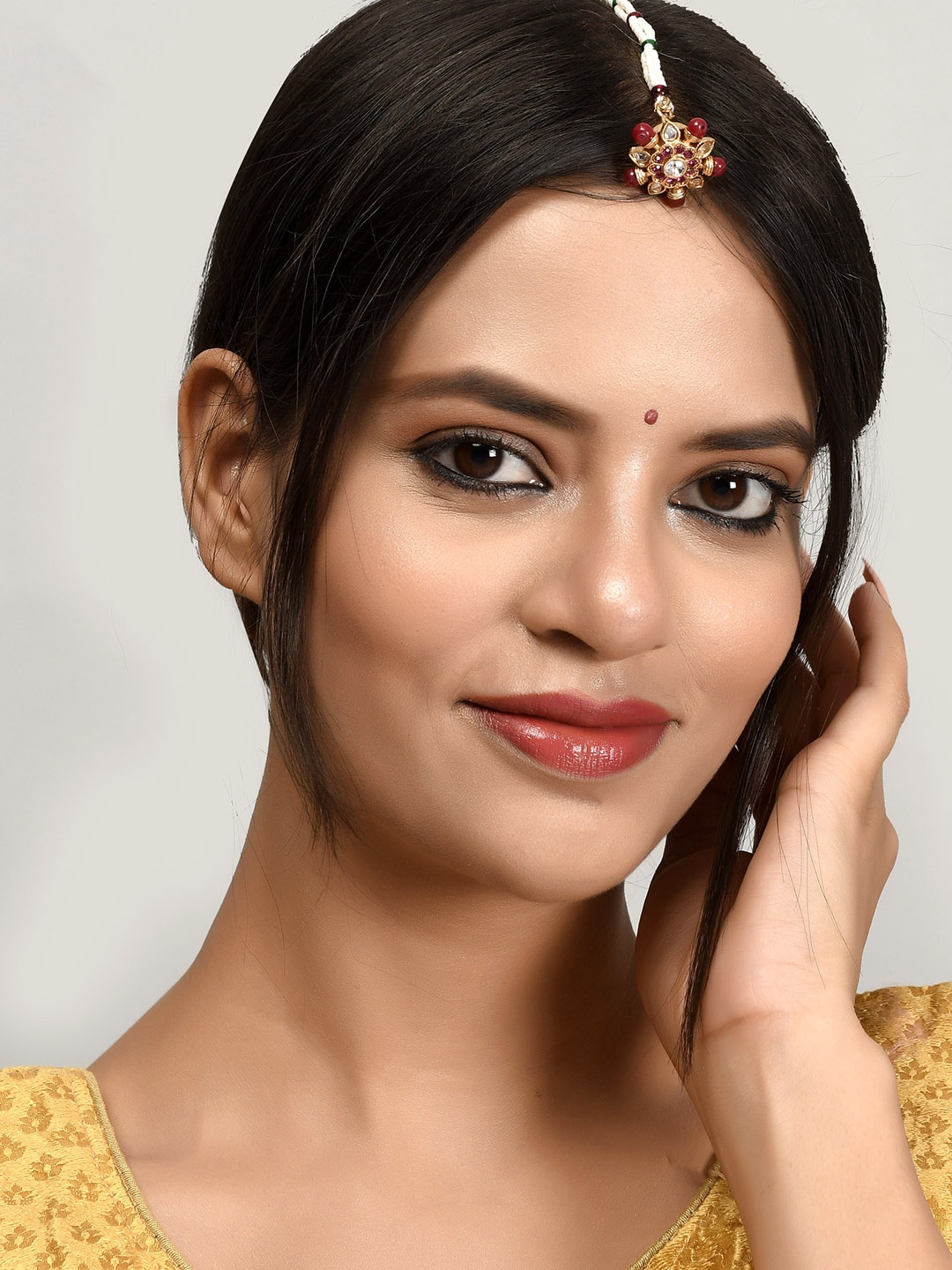 

Silvermerc Designs Gold-Plated White & Red Stone-Studded & Beaded Borla Mangtikka