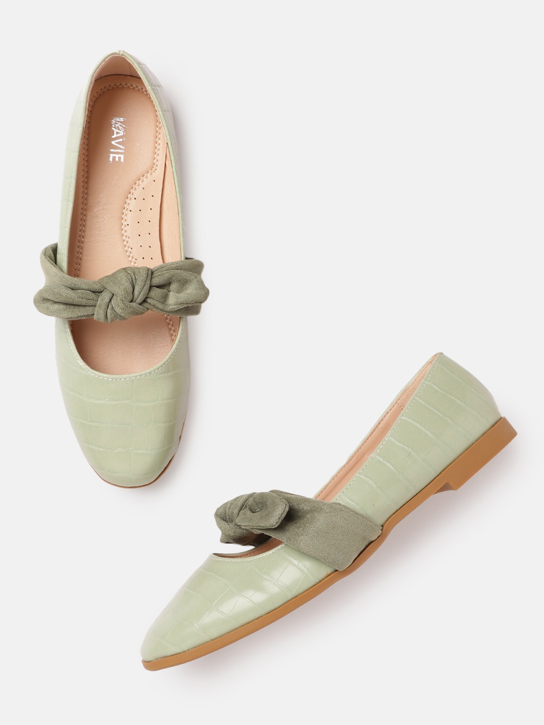 

Lavie Women Green Croc Textured Ballerinas with Bows