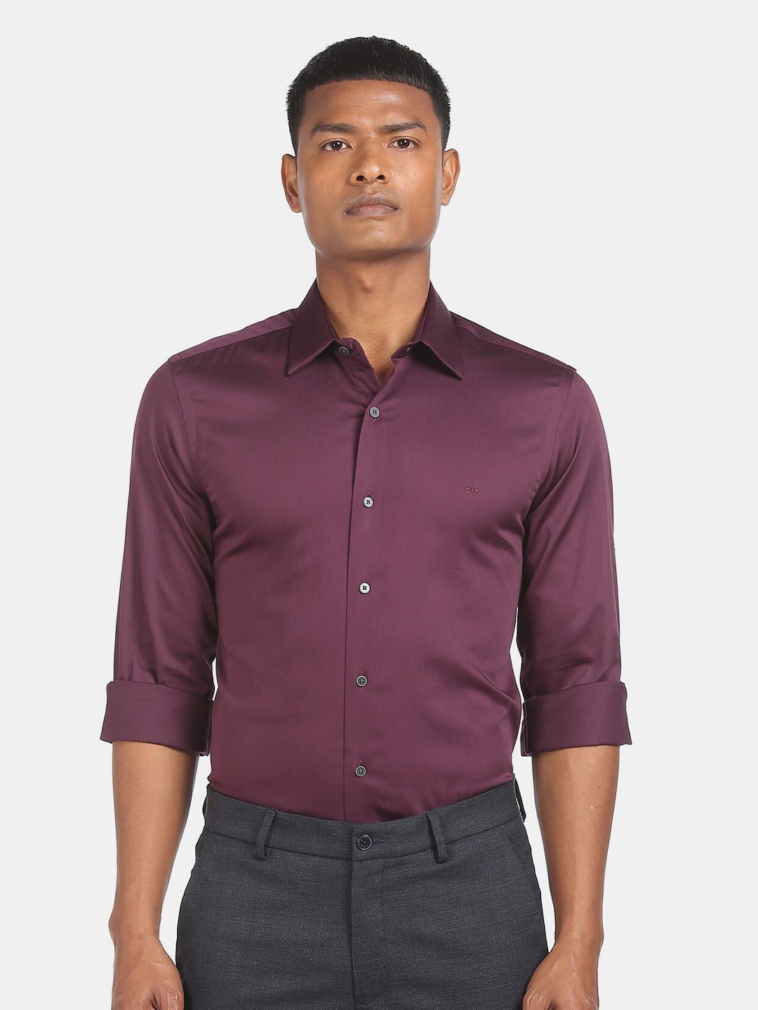 

Arrow Men Purple Slim Fit Casual Shirt
