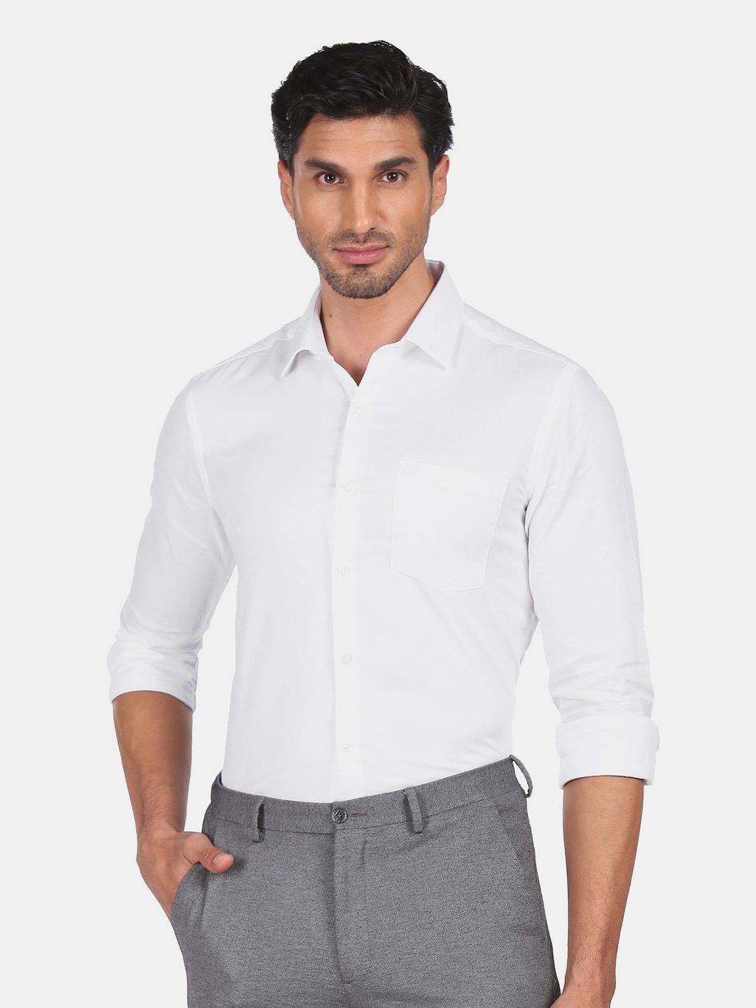 

Arrow Men White Solid Slim Fit Cotton Casual Shirt