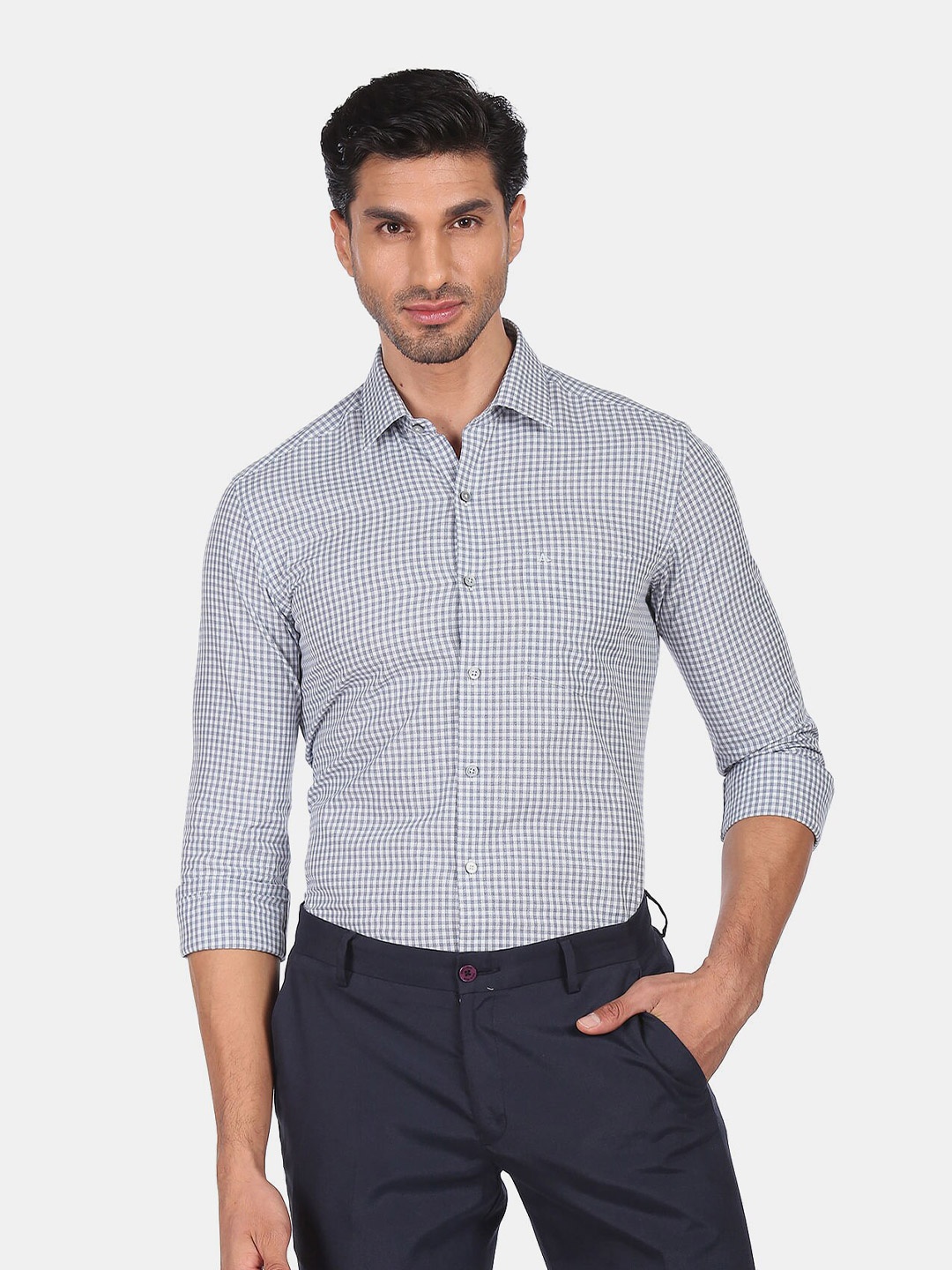 

Arrow Men White Slim Fit Micro Checks Printed Casual Shirt