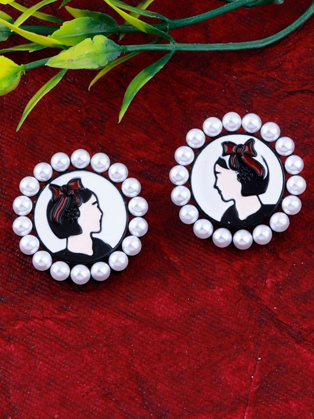 

Silver Shine Women Black Contemporary Studs Earrings