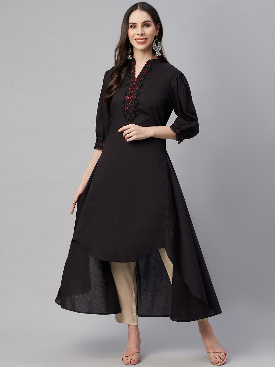 

YELLOW PARROT Women Black Kurta