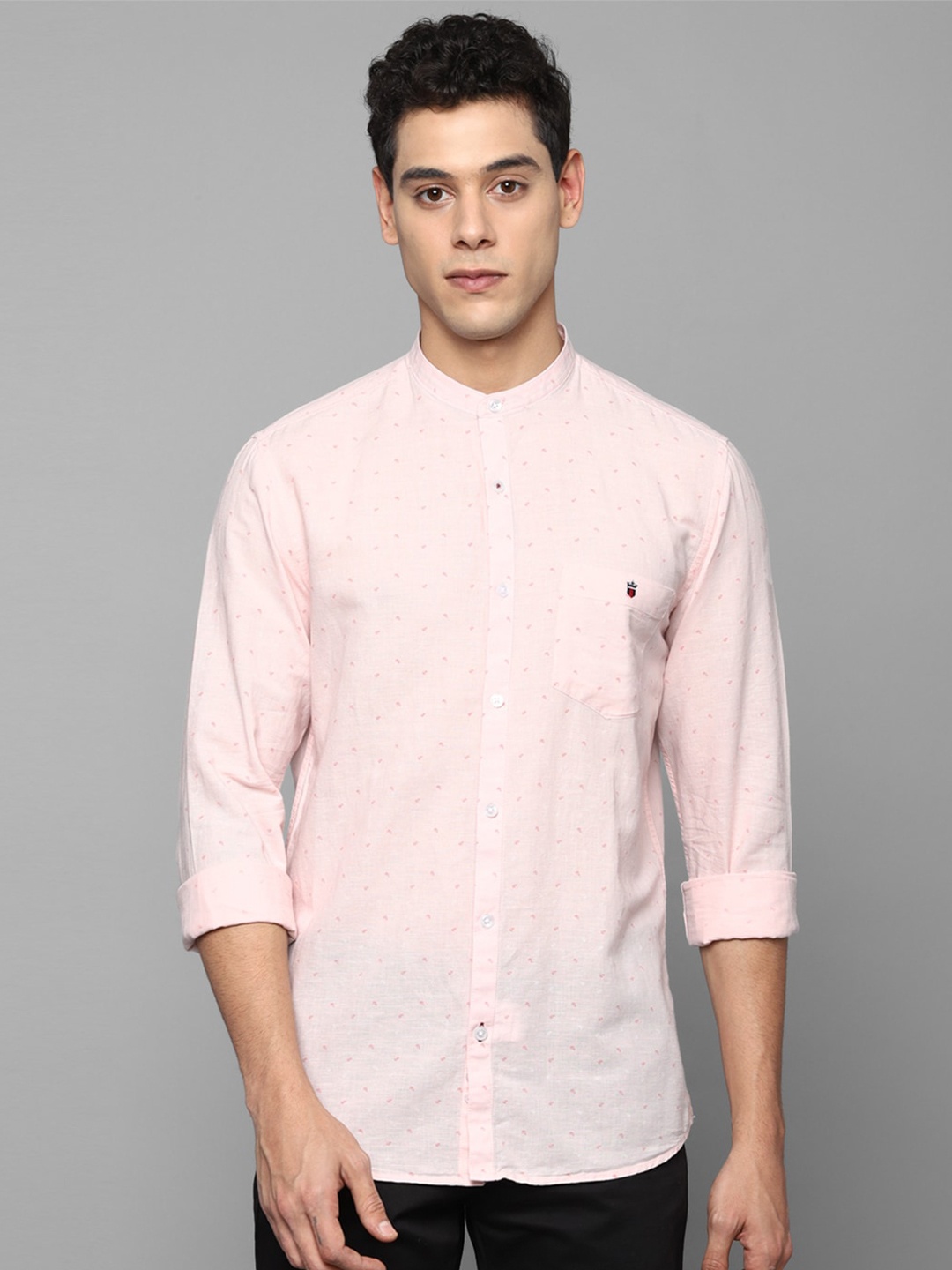 

Louis Philippe Sport Men Pink Slim Fit Printed Cotton Casual Shirt