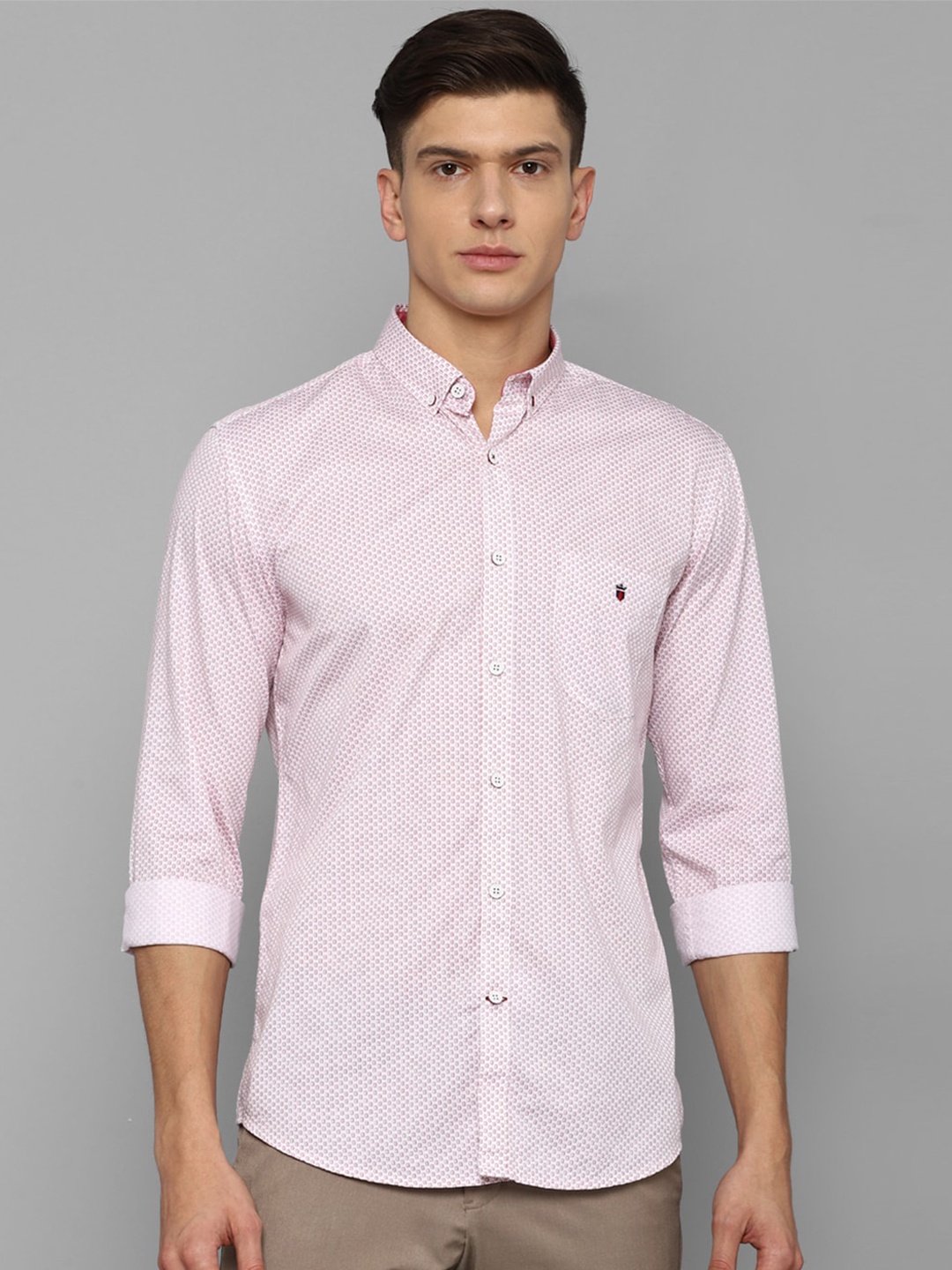 

Louis Philippe Sport Men Pink Slim Fit Printed Casual Shirt
