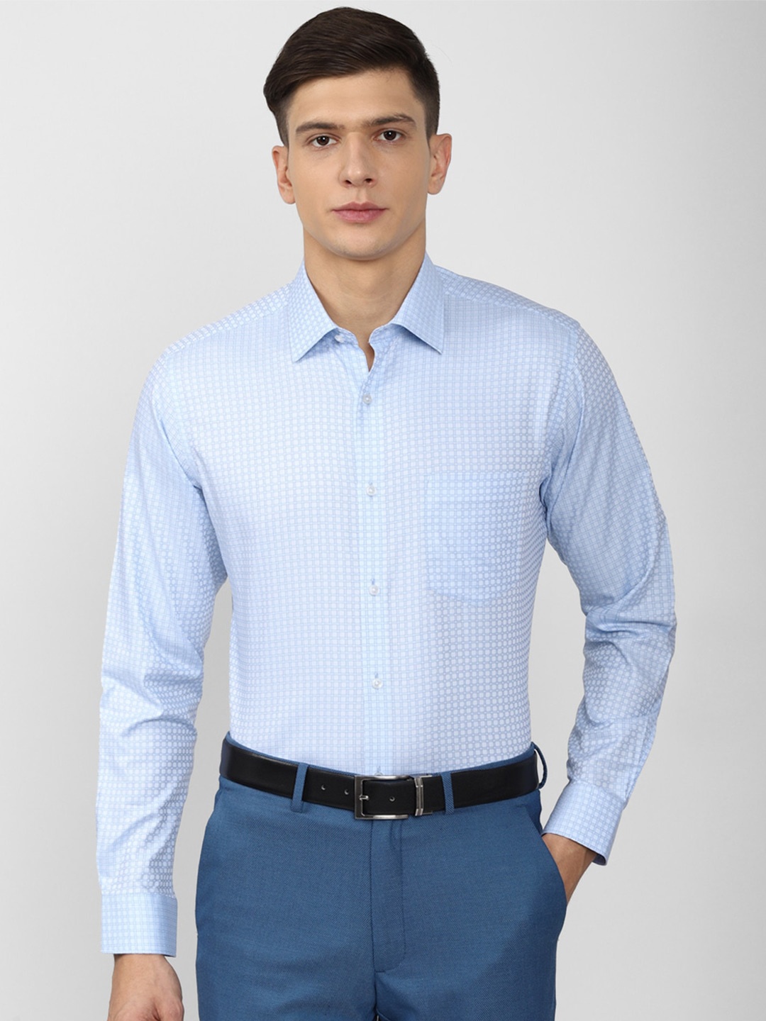 

Van Heusen Men Blue Grid Checked Formal Shirt