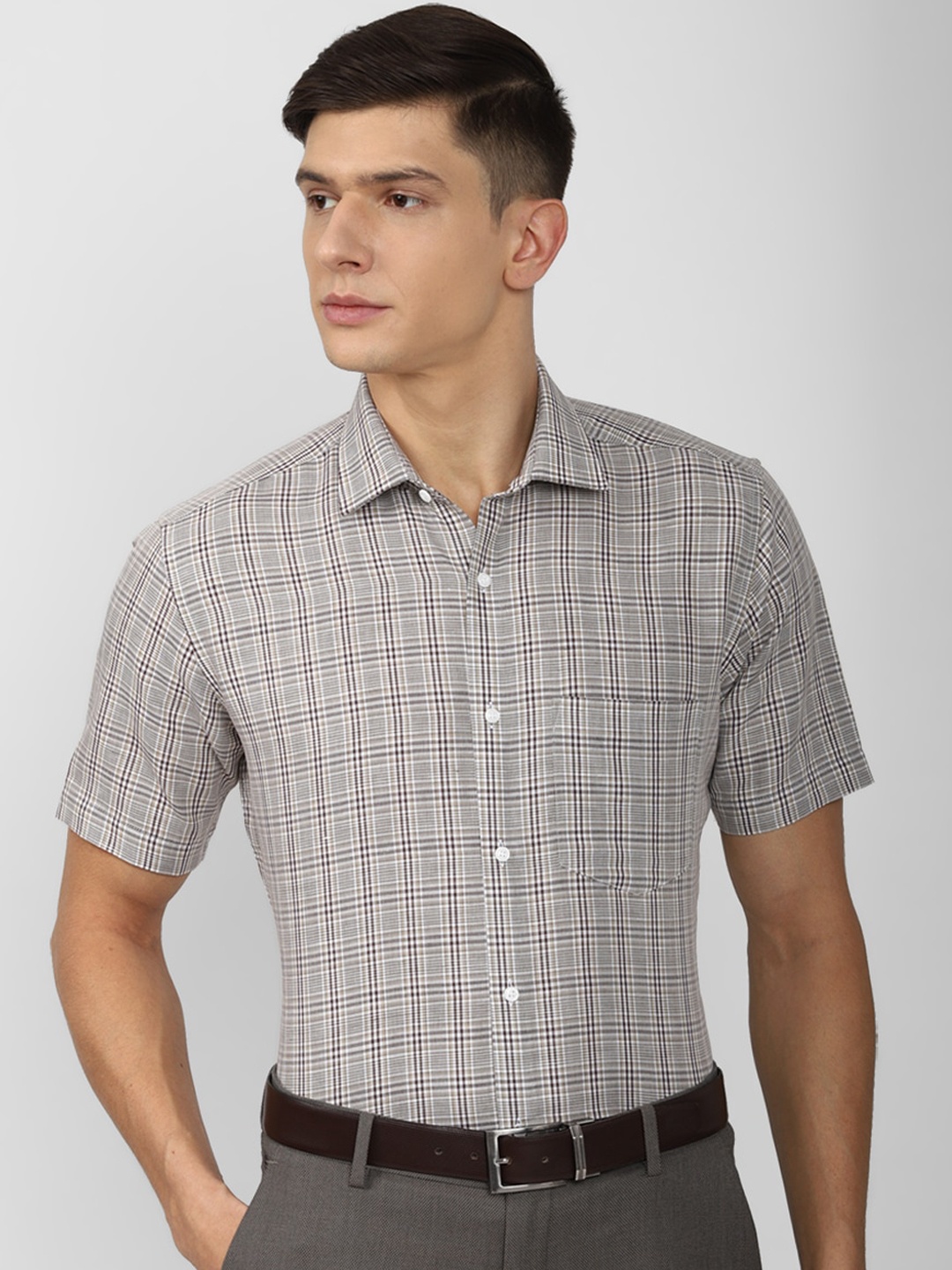

Van Heusen Men Grey Checked Cotton Formal Shirt