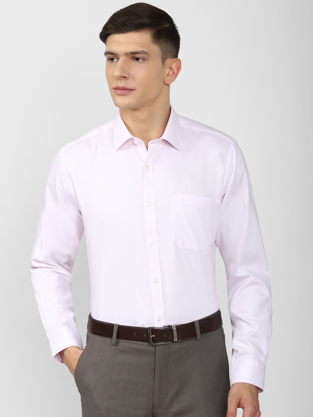 

Van Heusen Men White Regular Fit Cotton Formal Shirt