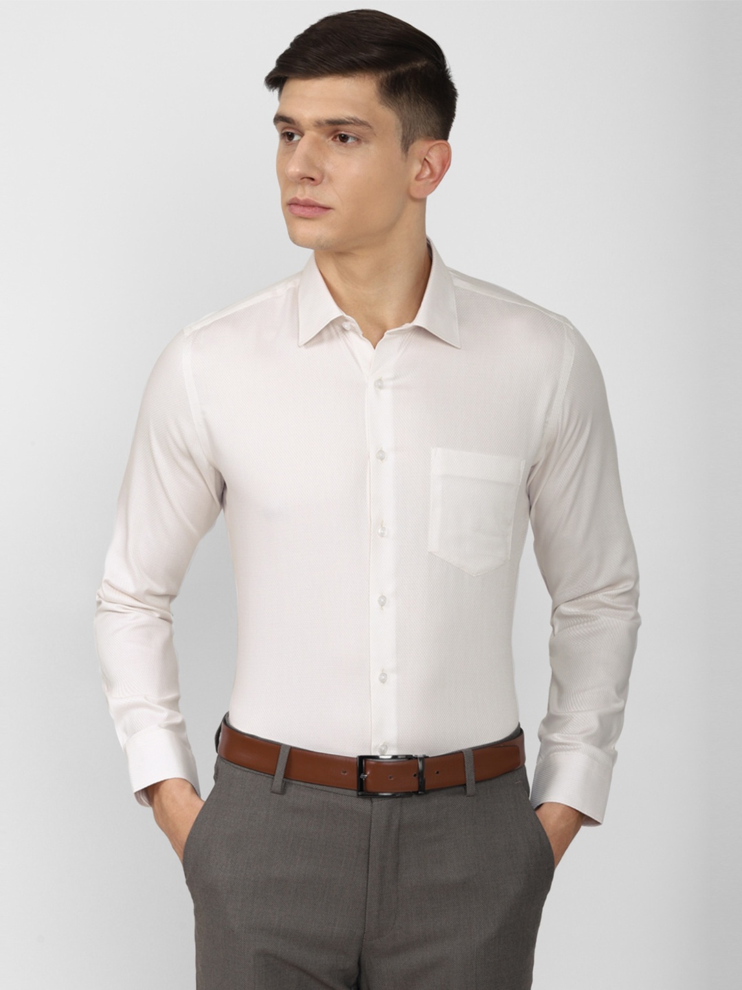 

Van Heusen Men Off-White Slim Fit Pure Cotton Formal Shirt