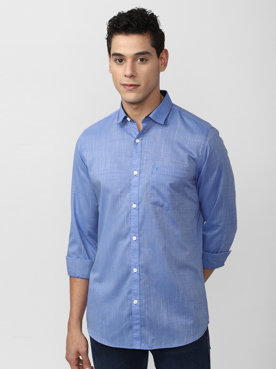 

Van Heusen Sport Men Blue Slim Fit Pure Cotton Casual Shirt