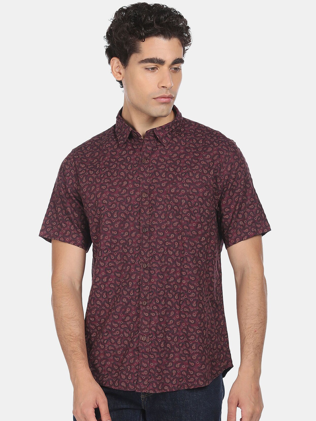 

Ruggers Men Red Floral Printed Casual Shirt