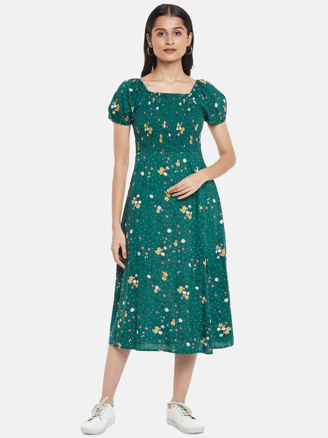 

People Green Floral Smocked Fit & Flare Midi Dress