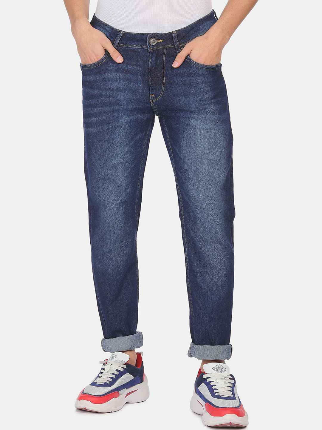 

Colt Men Blue Light Fade Jeans