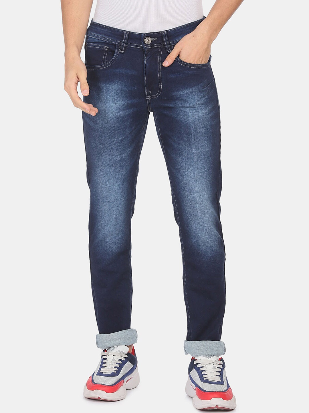 

Colt Men Blue Slim Fit Low Distress Light Fade Jeans