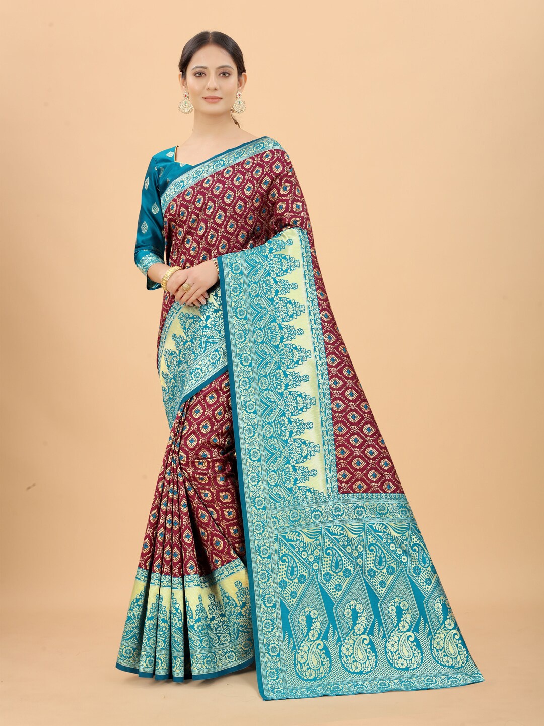 

SATYAM WEAVES Blue & Maroon Ethnic Motifs Zari Silk Cotton Banarasi Saree