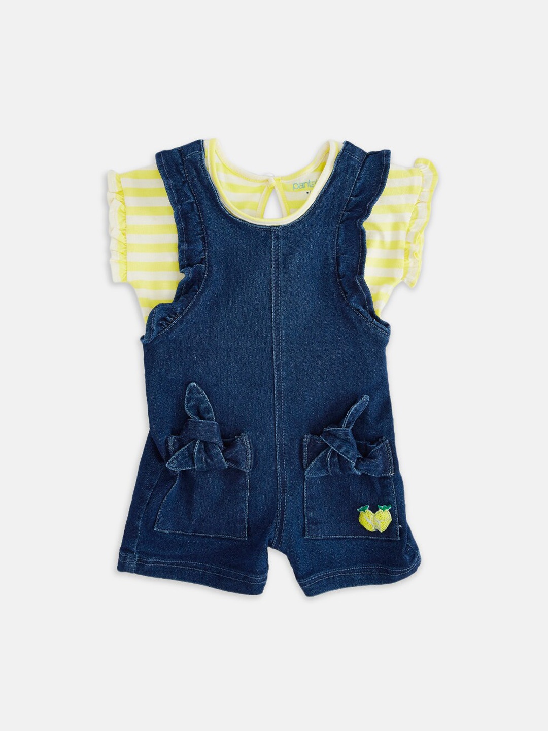 

Pantaloons Baby Girls Blue Solid Dungarees with T-Shirt