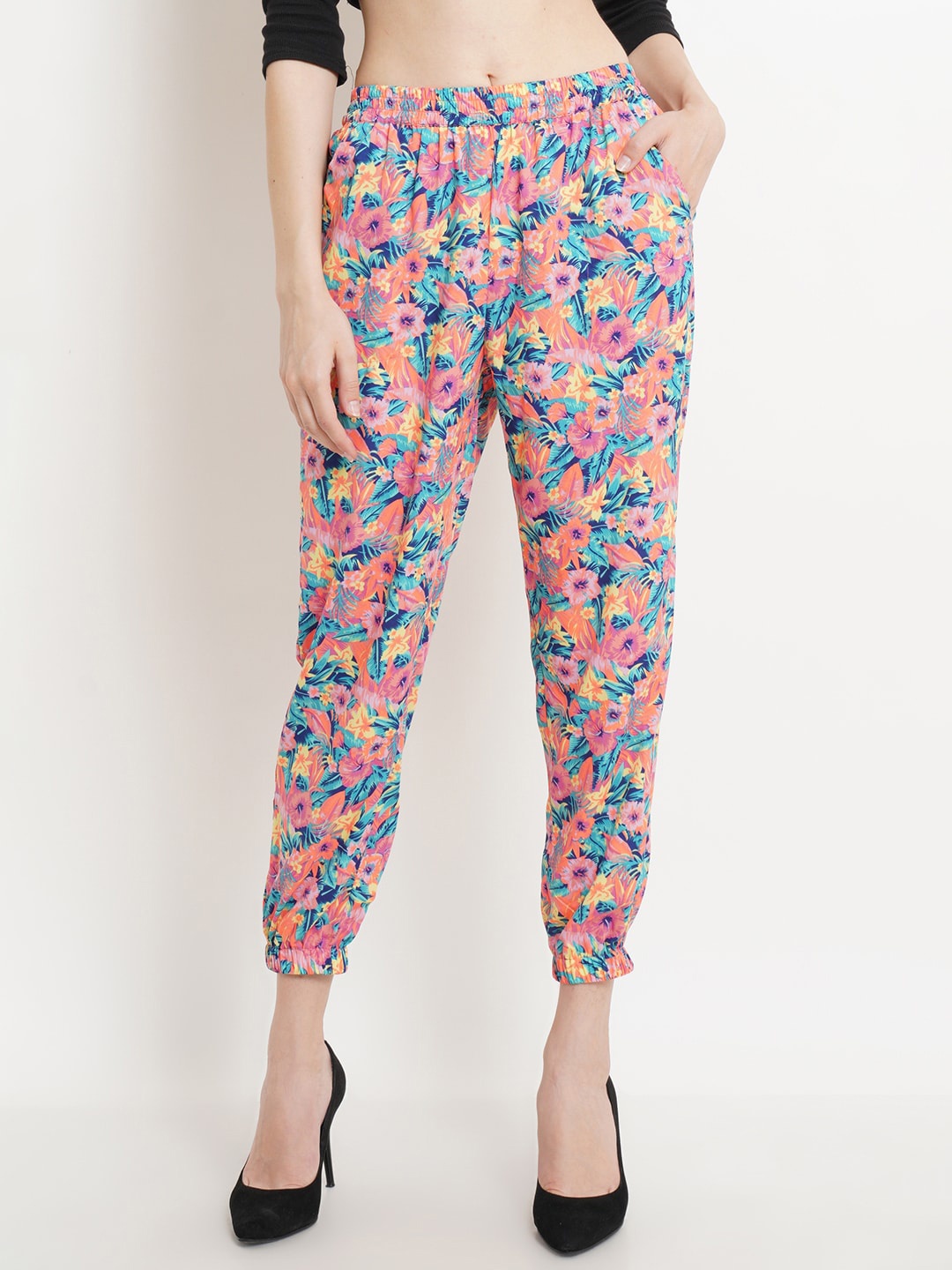 

Purple State Women Multicoloured Floral Printed Comfort Trousers, Multi