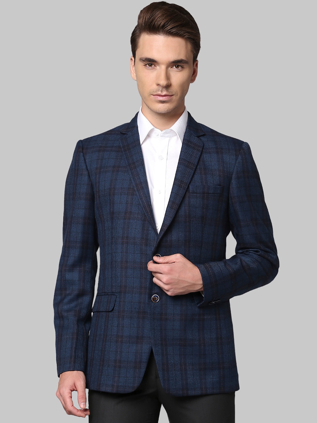 

Park Avenue Men Blue Solid Single Breasted Blazer