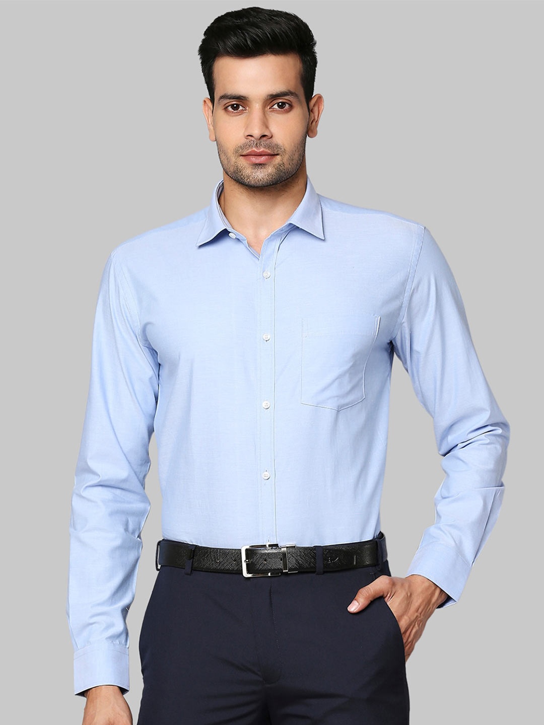 

Park Avenue Men Blue Slim Fit Cotton Formal Shirt