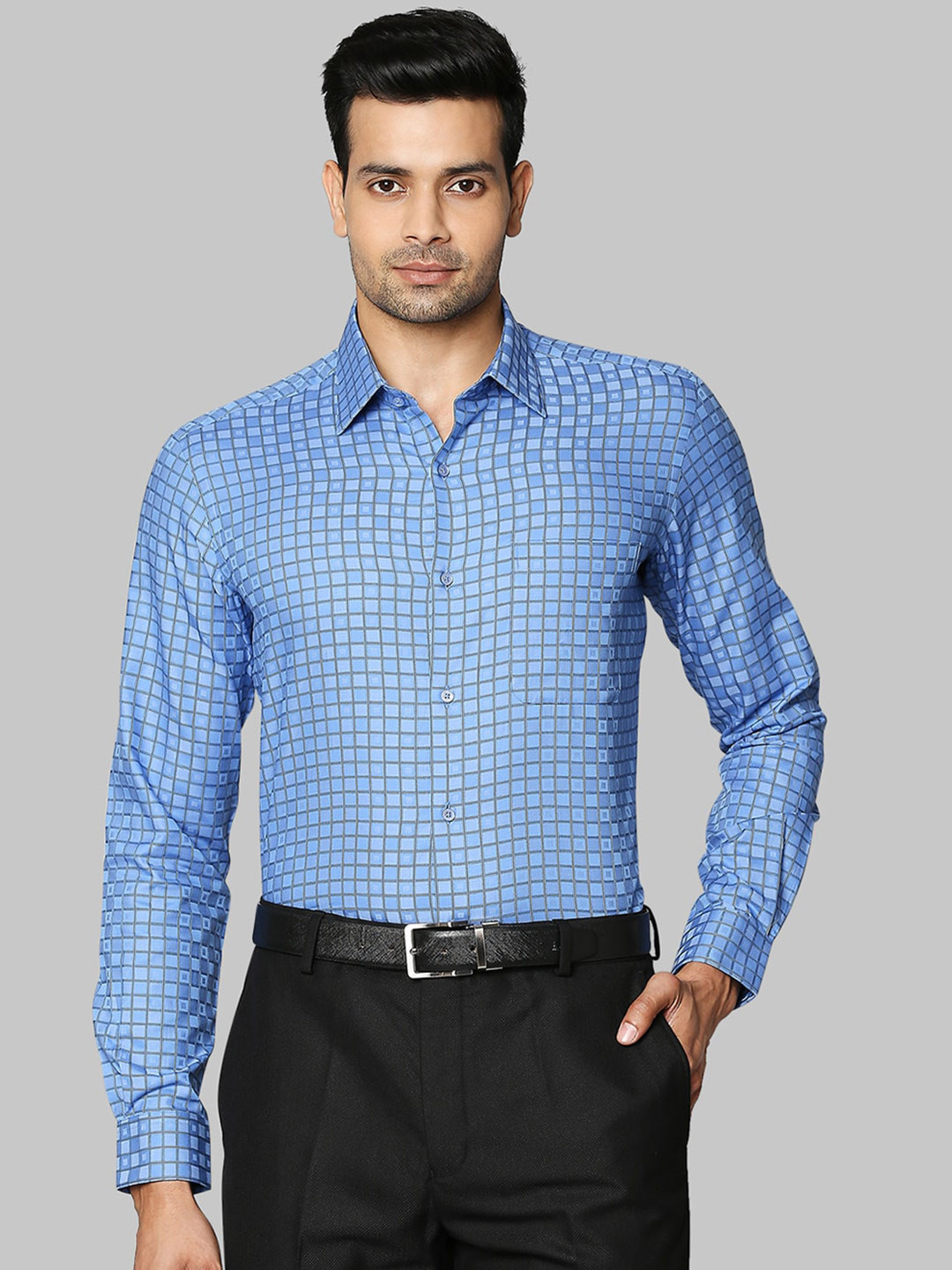 

Raymond Men Blue Checked Cotton Formal Shirt