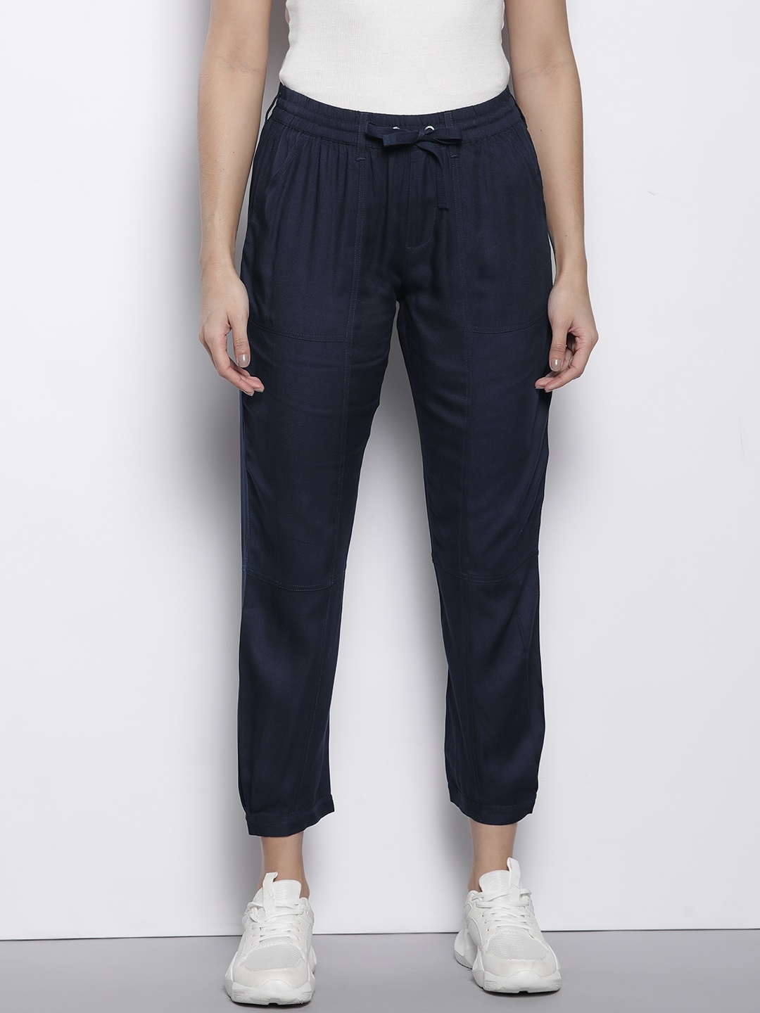 

Nautica Women Solid Pleated Cropped Trousers, Navy blue