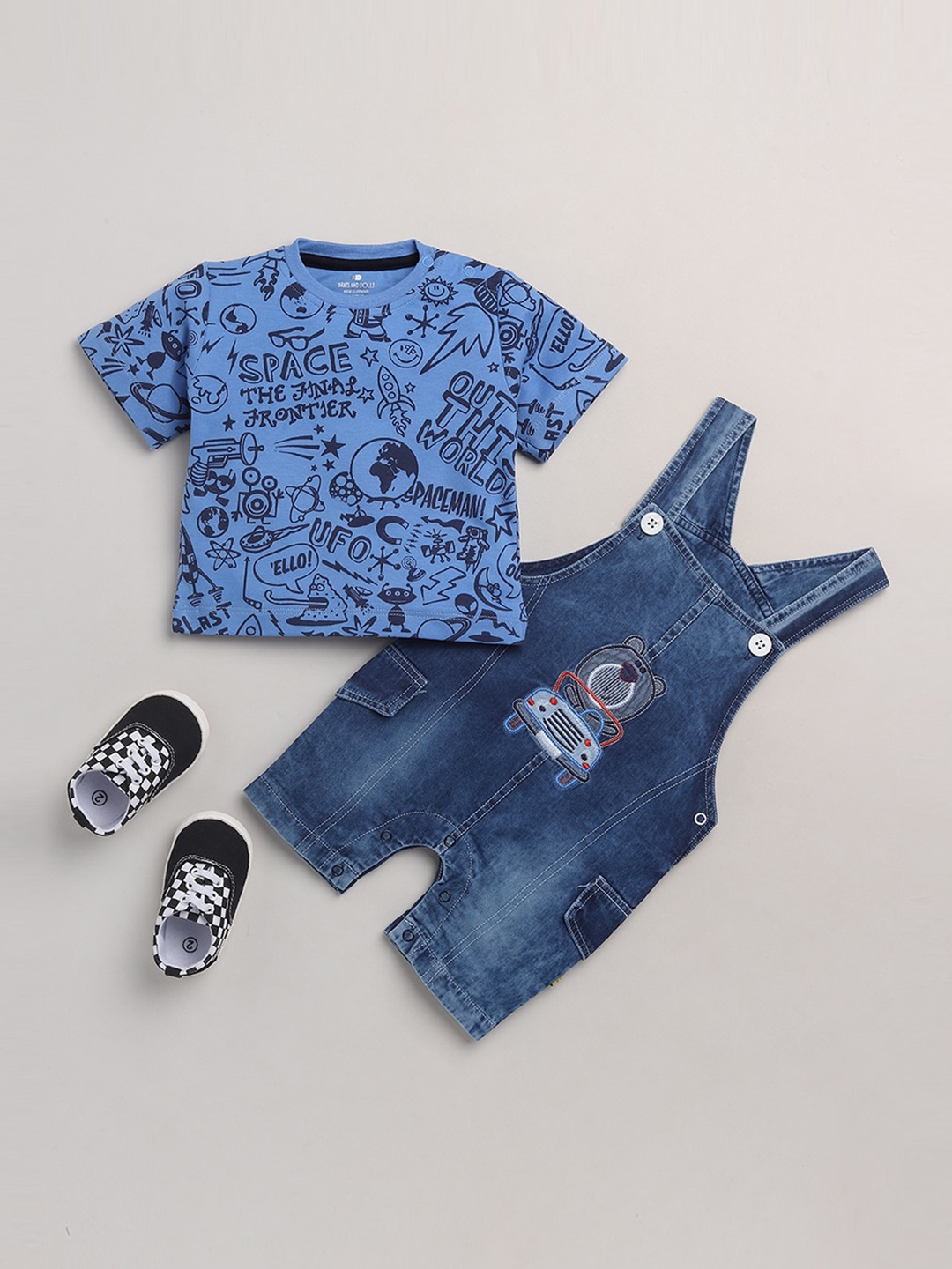 

BRATS AND DOLLS Infant Boys Blue Embroidered Dungaree With T-Shirt