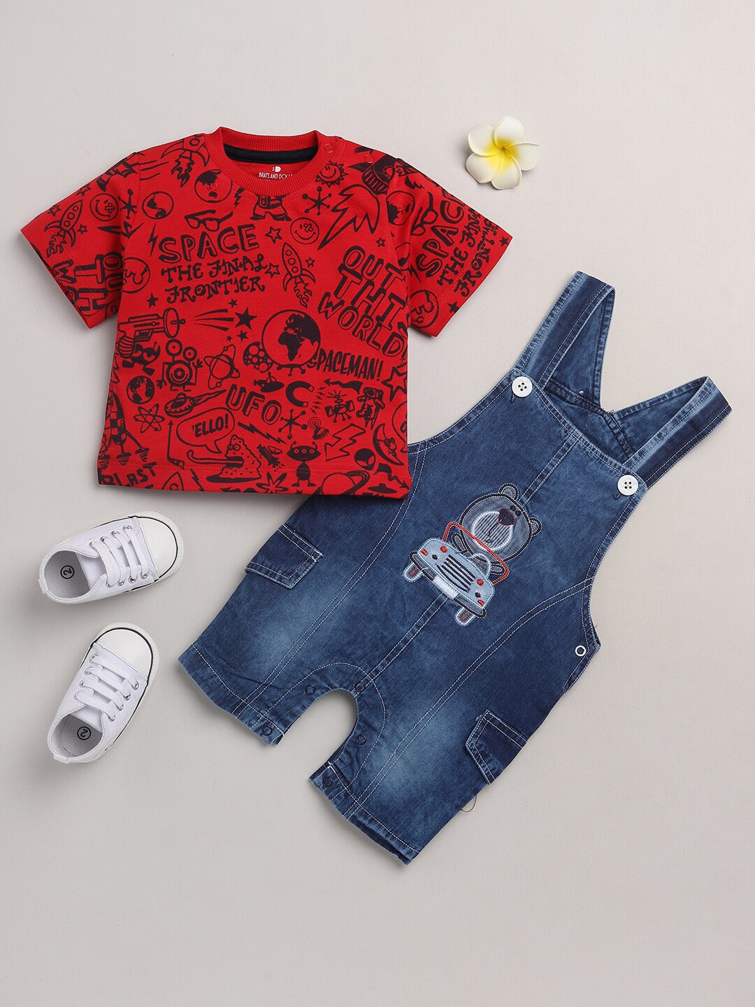 

BRATS AND DOLLS Infant Boys Red & Blue Printed Cotton Dungarees