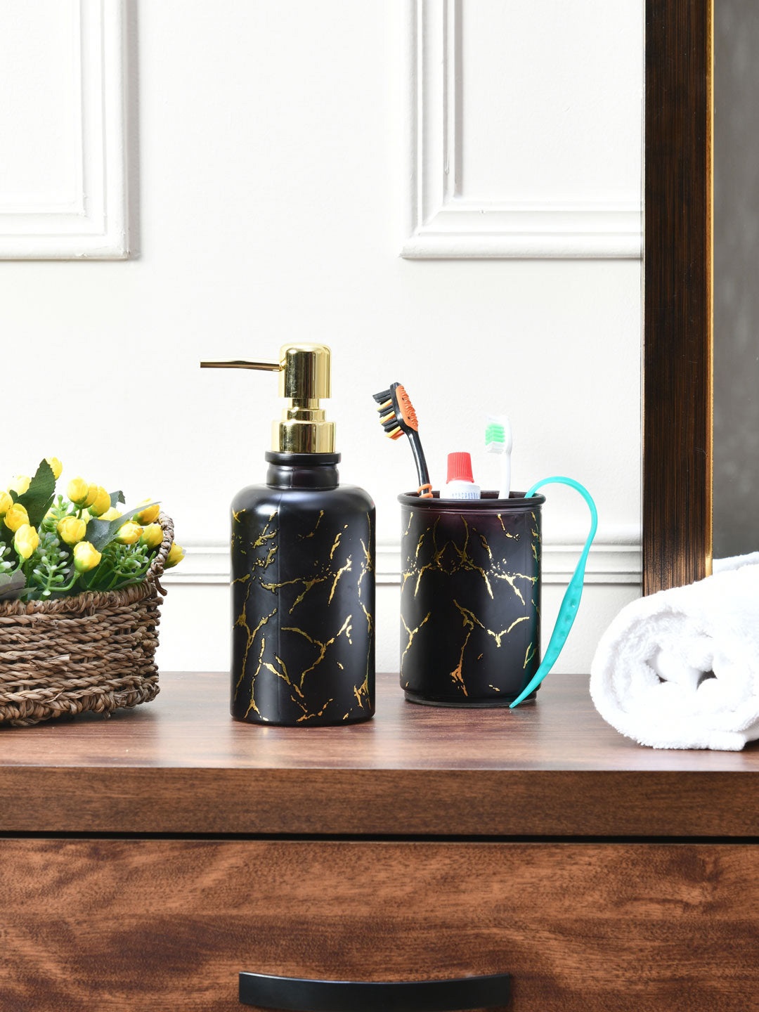 

Athome by Nilkamal Set Of 2 Black & Gold-Toned Printed Bathroom Accessories