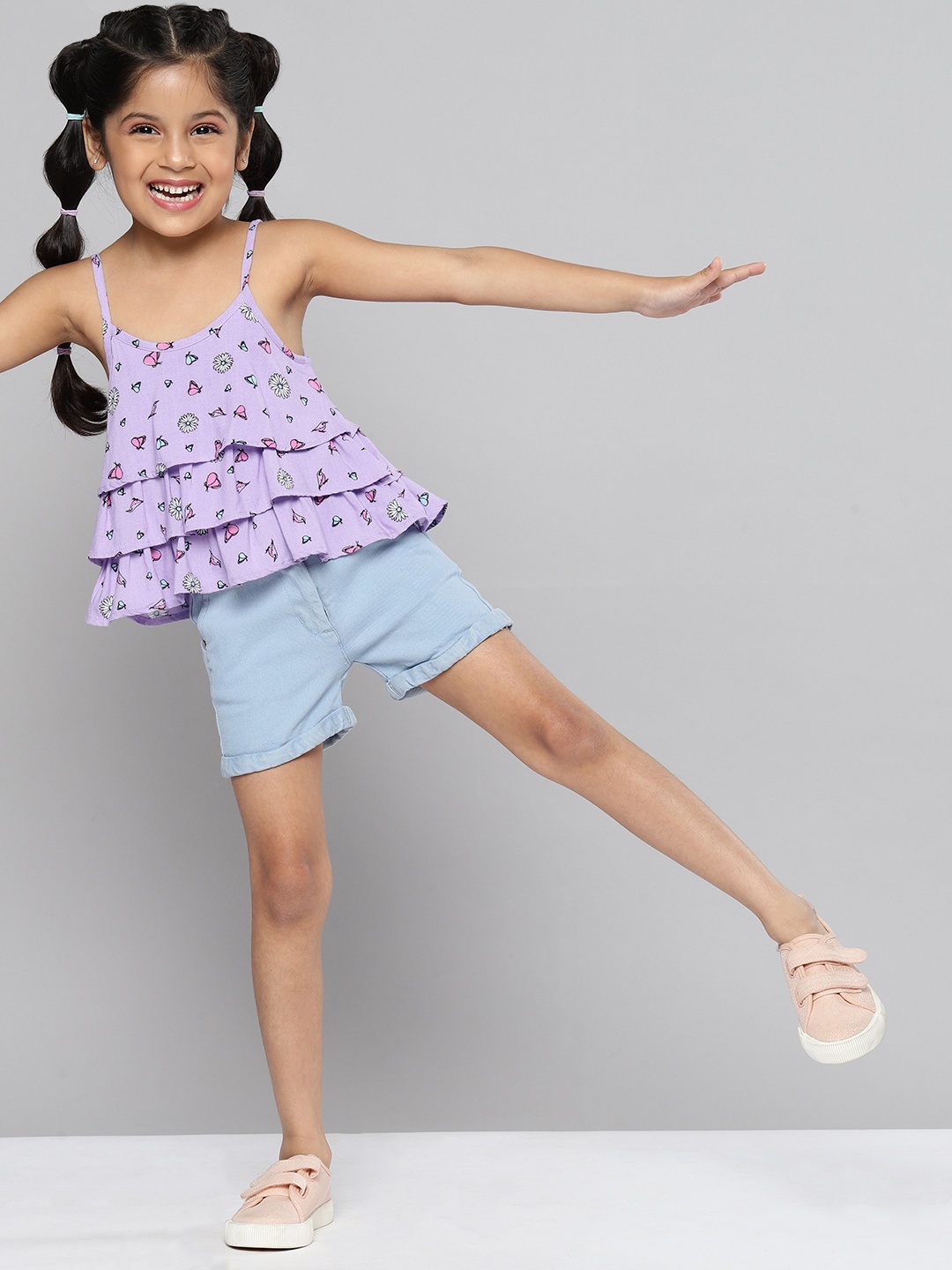 

HERE&NOW Girls Lavender & Blue Printed Top with Shorts