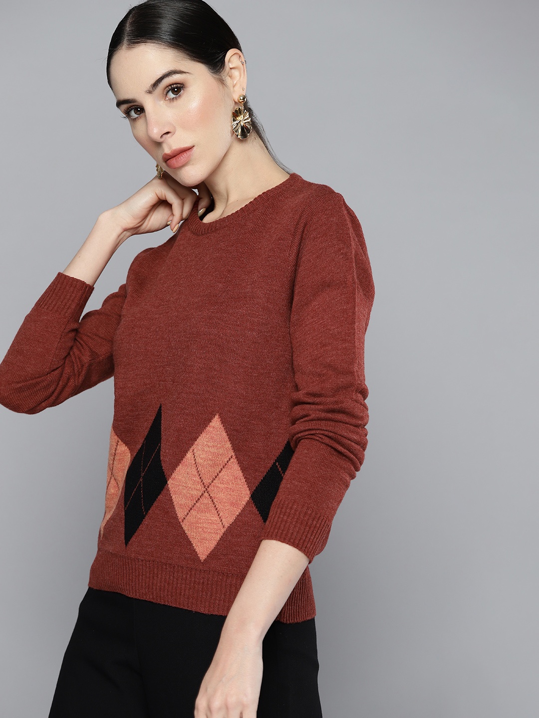 

Chemistry Women Rust & Black Acrylic Argyle Sweater