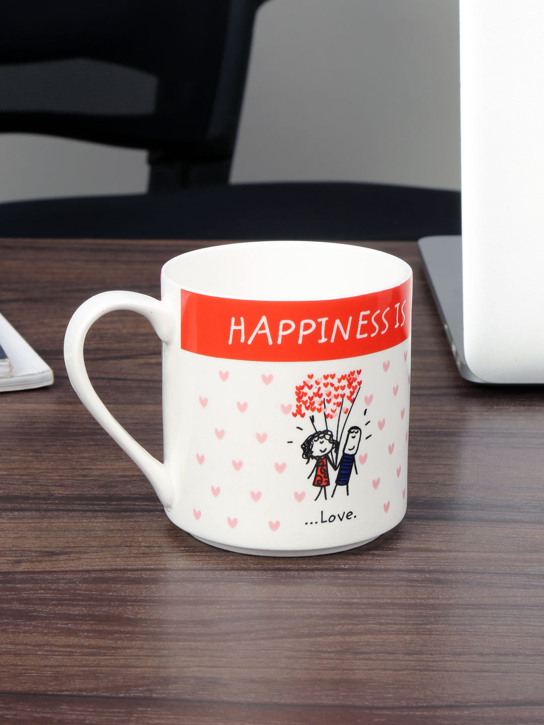 

Athome by Nilkamal White & Black Geometric Printed Ceramic Matte Cups Set of Cups and Mugs