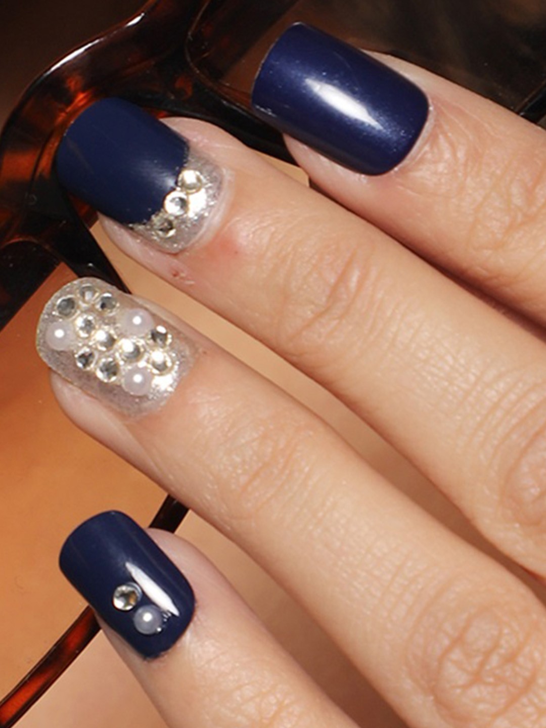 

LICK 30 Pcs Glossy Stone & Pearl Fake nails-Artificial Nails-Press On Nails - Navy Blue