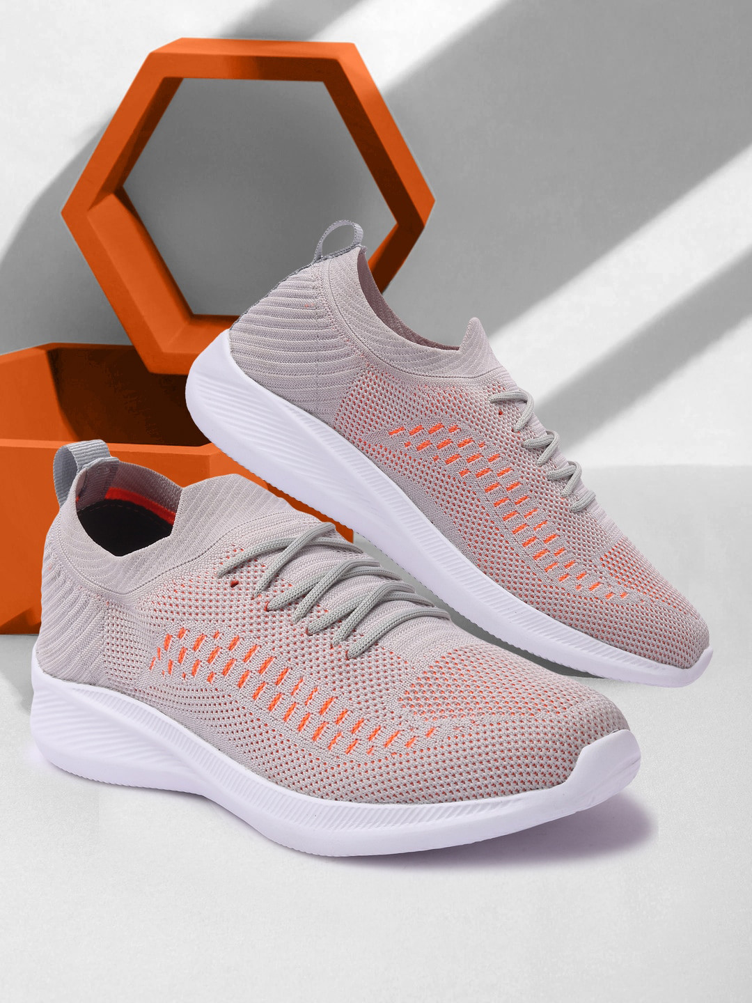 

Crew STREET Men Grey Woven Design Sneakers