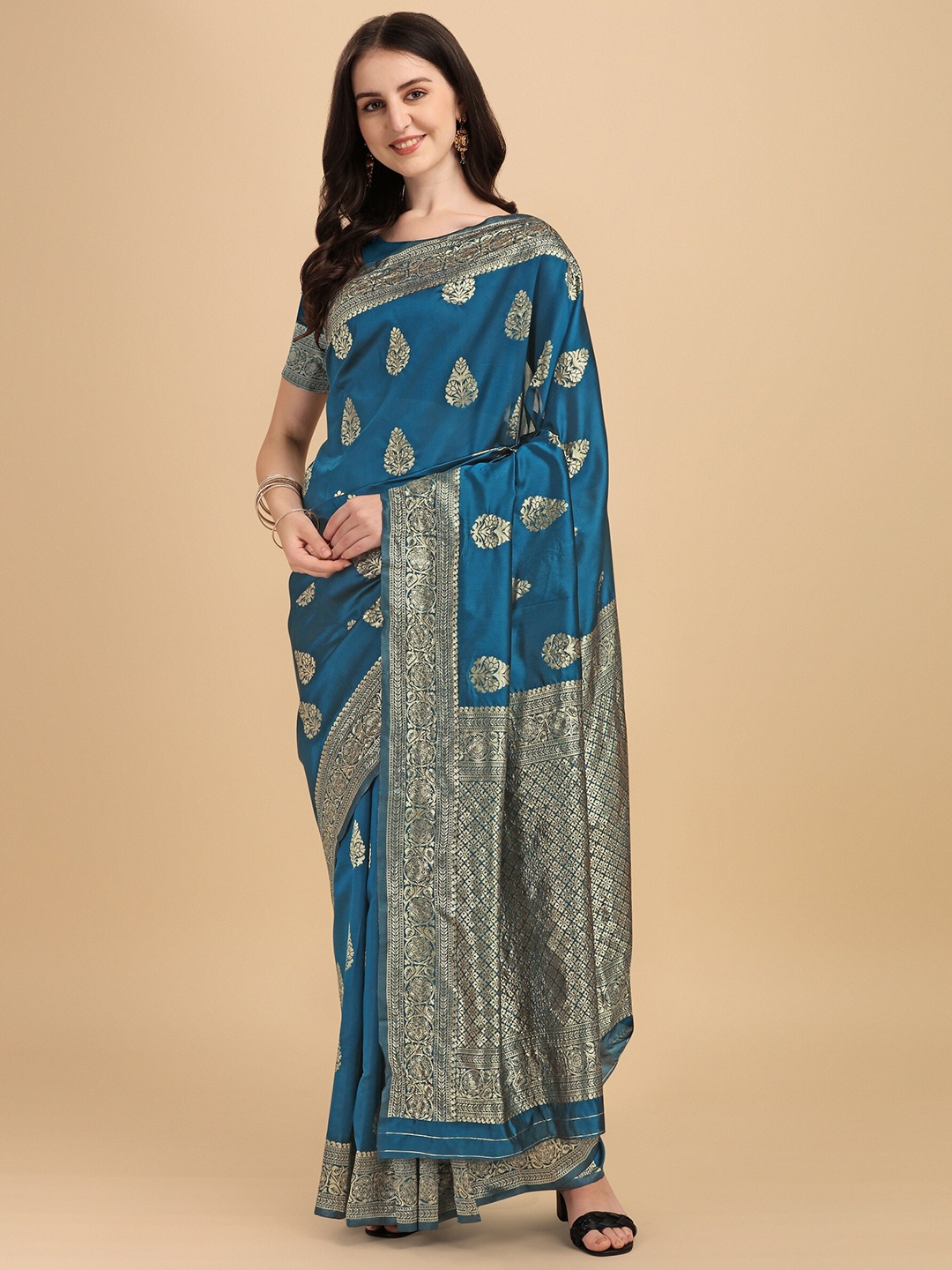 

Fashion Booms Blue & Gold-Toned Floral Zari Pure Silk Kanjeevaram Saree