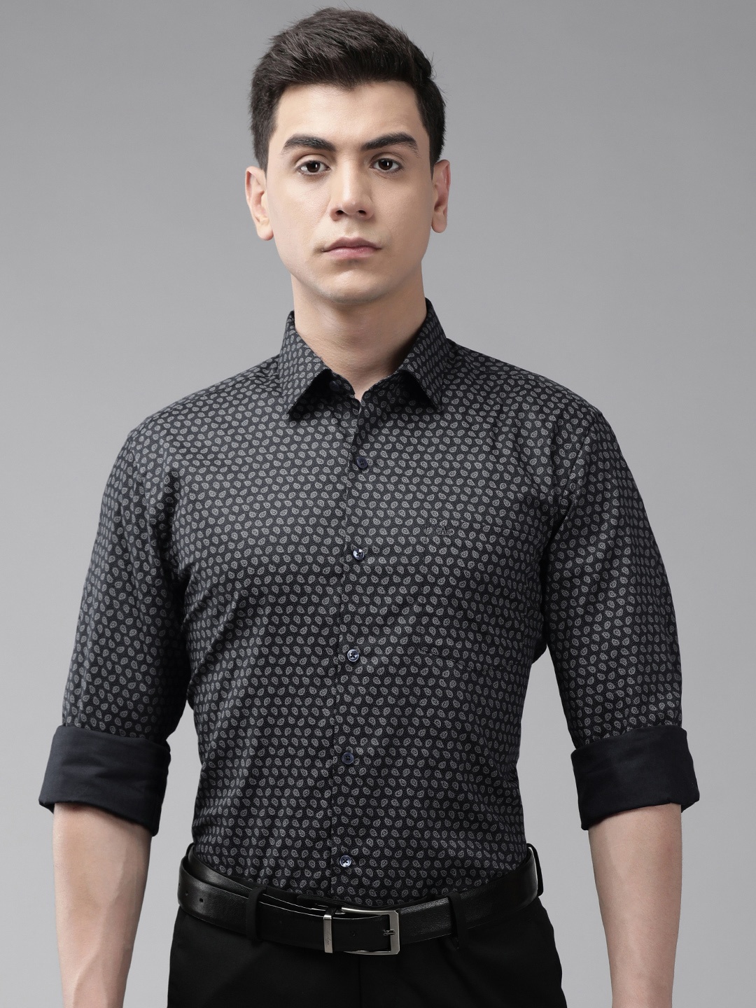 

Arrow Men Navy Blue Originals Slim Fit Ethnic Motifs Opaque Printed Cotton Formal Shirt