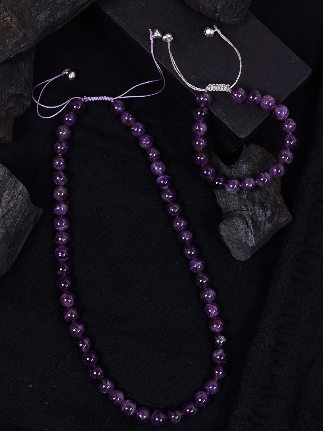 

DIVA WALK Women Silver Artificial Stone Jewellery Set