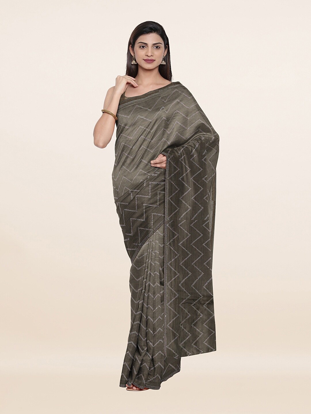 

Pothys Grey & Silver-Toned Embellished Saree