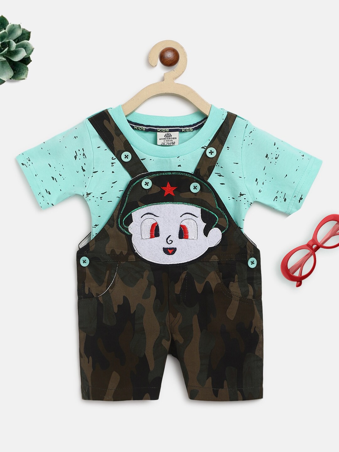 

HOMEGROWN Boys Green & Mint Green Printed Tapered-fit Cotton Dungarees