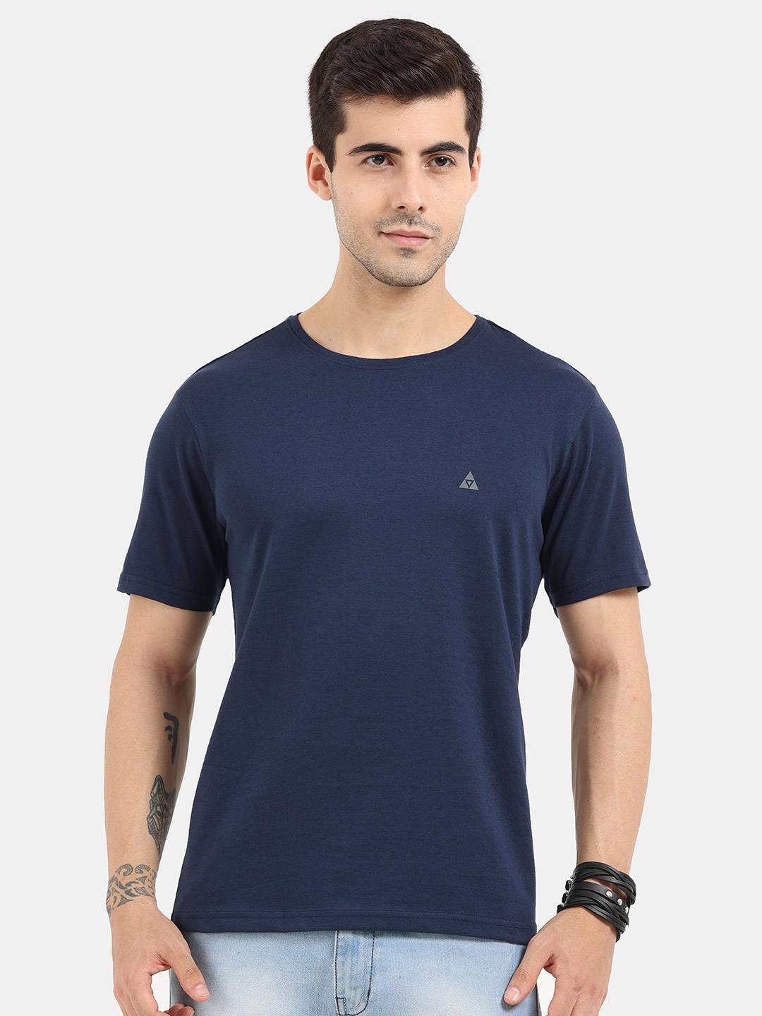 

ARDEUR Men Navy Blue Slim Fit T-shirt