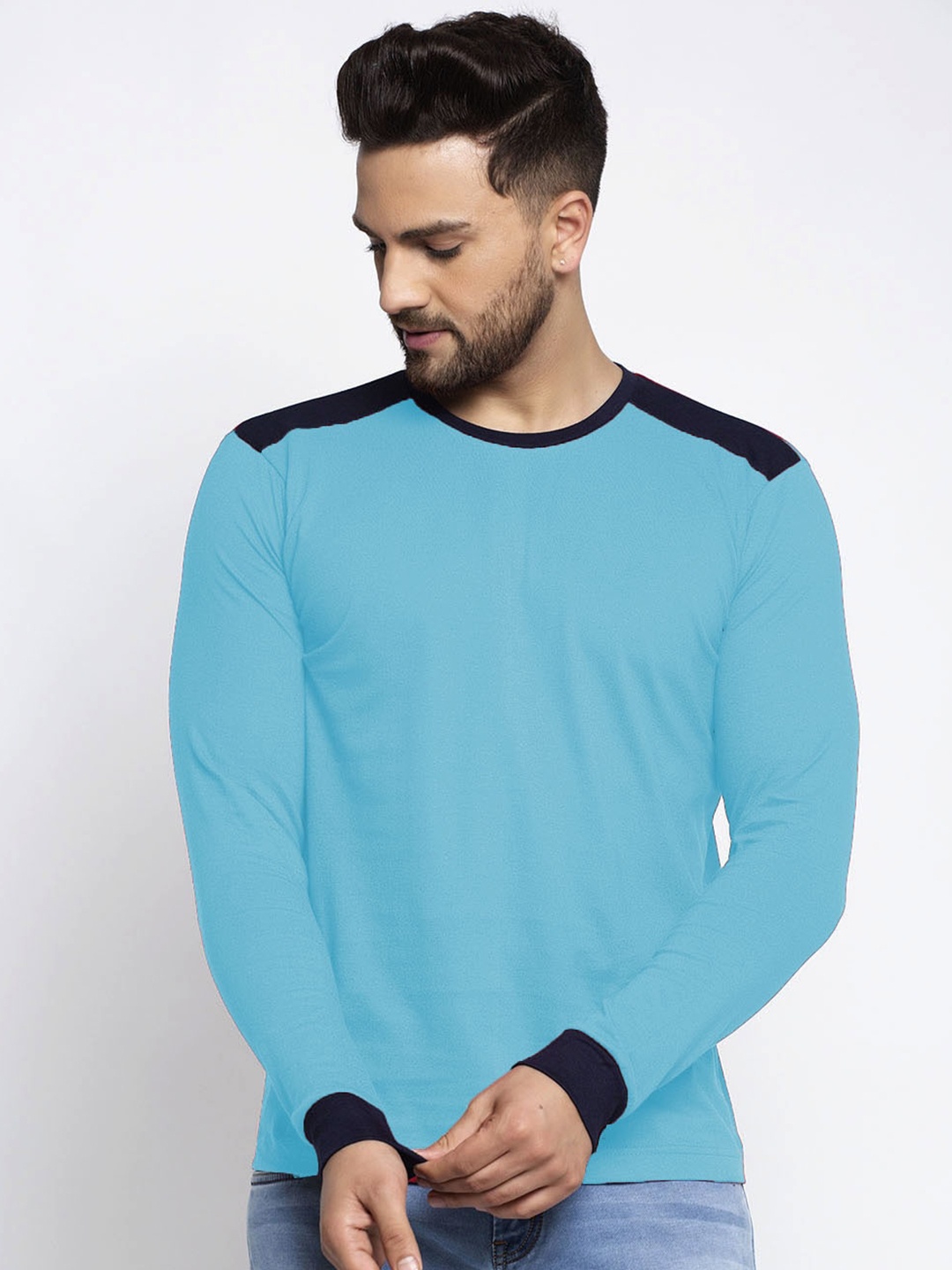 

Friskers Men Turquoise Blue High Neck Applique T-shirt