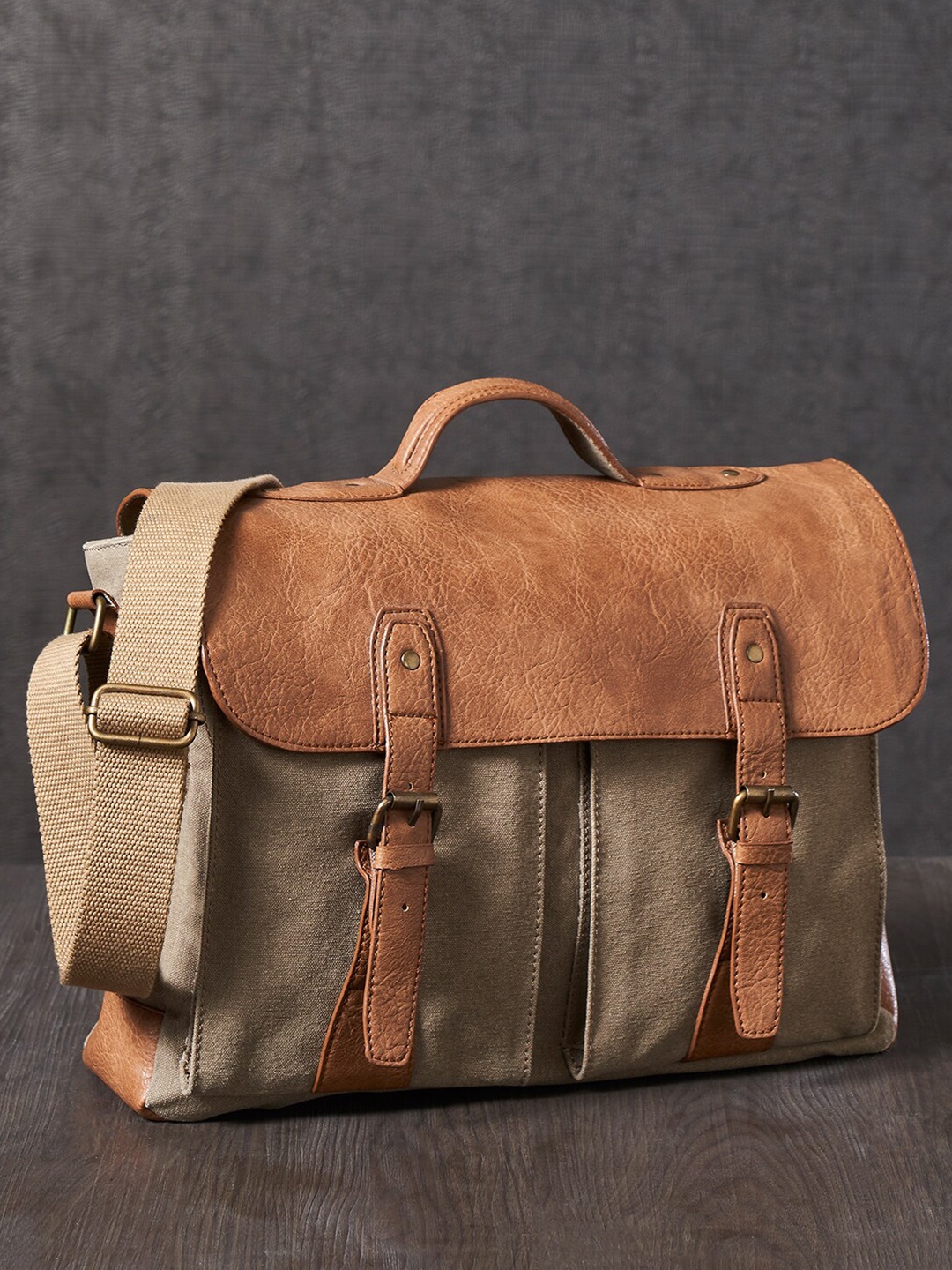 

Mona B Unisex Brown & Tan Messenger Bag
